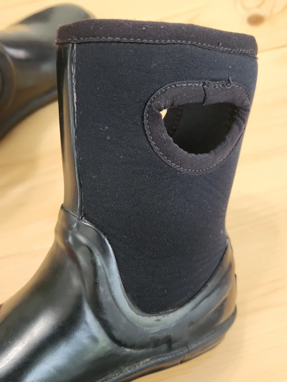 UGG Kids Kex Waterproof Rain & Snow Boots Black Size 12
